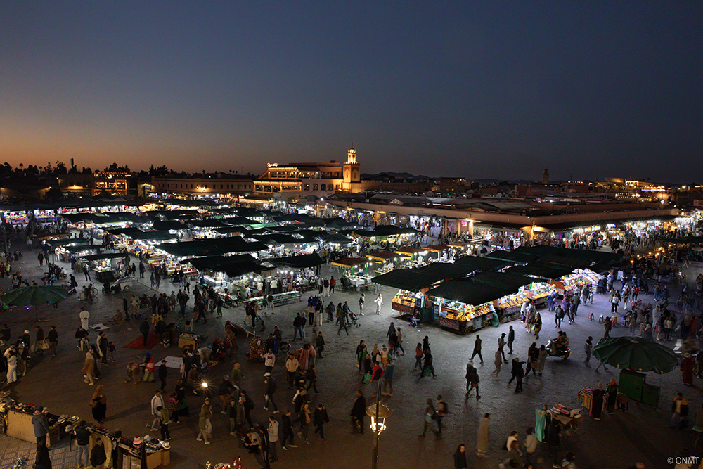 2-ONMT-Marrakech-Place-Jma-el-Fna ©Copyright ONMT